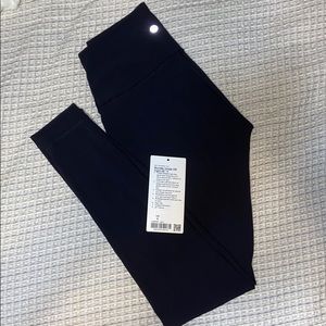 Lululemon Black Wunder Under Leggings 28”